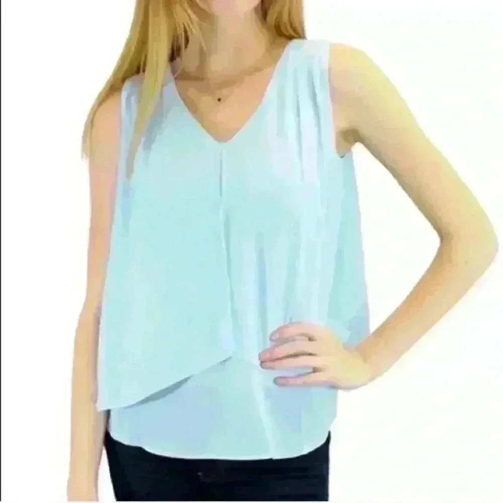 Business Casual Lightweight Layer Sleeveless in Blue